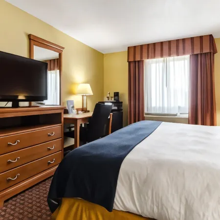 Rodeway Inn & Suites Jacksonville Near Camp Lejeune