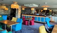 House Belfast Hotel - Bãi đậu xe