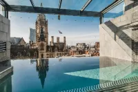 King Street Townhouse - Pools