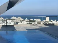 Nurel Shark Residence - Pools
