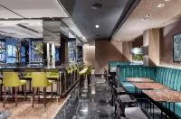 The Artist Grand Hotel of Art - 5-Star
