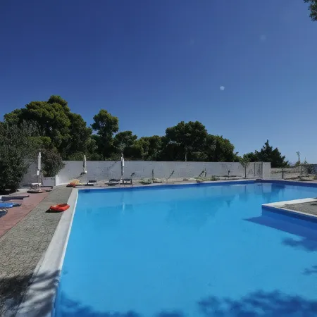 Siagas Beach Hotel