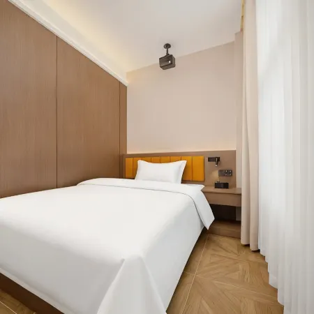 Jinzun Smart Hotel (Hefei Changfeng BYD Industrial Park)