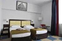 Hotel Iskra - parking