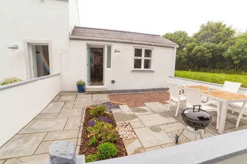 Barafundle Cottage, Wynd Hill Hideaway - Walk to Coast Path, Beach and Pub! - Tiny houses