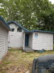 Cozy, quiet, and Lakefront Cottage in phenomenal Gravois Mills with AC, WiFi - Homestays