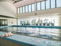 Waterfront (Yarra St) by Gold Star Stays - Beach