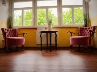 Vacation home for families/groups/friends Dogs allowed 8 adults 2 children