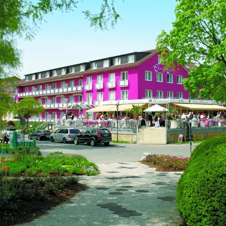 Eden Hotel