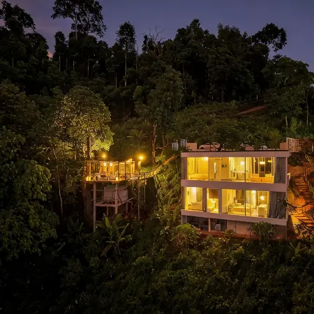 ADARA ONE DOI SAKAD Wooden house best view, Nan