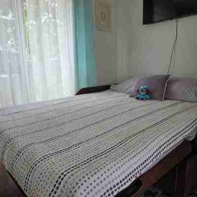 Beautiful condo in the heart of the Cape! Rooms