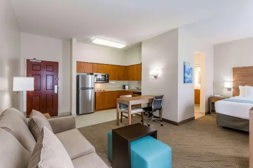 Hawthorn Extended Stay by Wyndham Naples - 3-Star