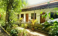 Homestay 28 Pangandaran - bar