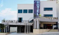 Hotel Arlen - Parkplatz
