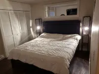 Spacious Sun Valley Escape- Ground Level, Private Porch & BBQ - พร้อมWifi