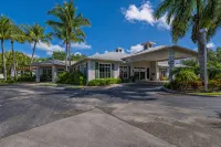 Luxury GreenLinks Condo: Top Rated Golf, Resort Pool,LakeView - close to beaches - 4-Star