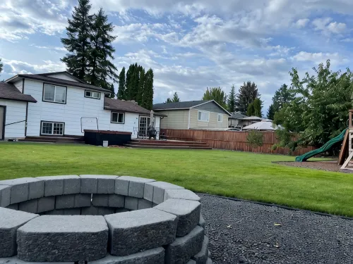 Quiet Haven Hideaway: Hot Tub, Firepit, Playground and Spacious Yard - 4-Star