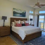 Luxury Lakefront Property and Wedding Venue - balcony