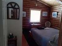 SPRING IN THE GREEN MOUNTAINS/PET FRIENDLY-WOOF - Alphydda