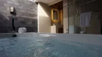 Grand Harvest Resort & Villas - Ijen - 온천