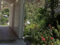 Charming, Quiet F3 in Petite Anse - Beach 300 m Away Hoteles en Les Anses d'Arlet