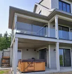 Manivole - Luxueux Chalet 4 Chambres à Coucher Avec Magnifique VUE SUR LE Fleuve - 民泊
