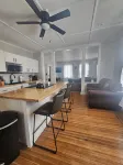 Downtown Living- 3Br- Pet Friendly- Parking - Bungalows