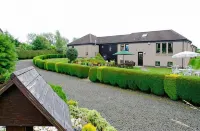 Ashcroft Farmhouse - 4-Star