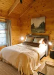 "Alpine Hills"紅河峽谷溫馨隱居小屋，帶熱水浴缸 - 4星級