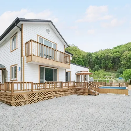 Yeoju Midmi Pension