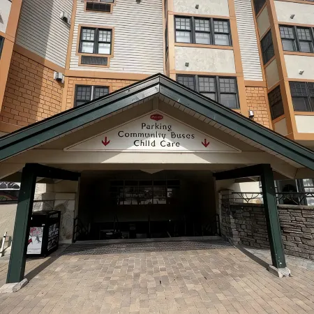 5 minute walk to lifts and Stratton Village! Cozy fireplace with a private patio