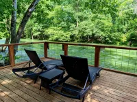 Secluded Riverfront Cabin 5 acres on Little Missouri River - balcon