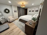 Jewel Lodge on Mantrap Lake:  Luxury Waterfront Home and 600 Acres Awaits - WiFi