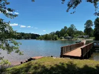 Squirrel Haven Cottage on Lake Norman - 民泊