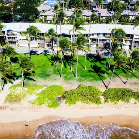 Oceanfront, Split A/C, incredible sunsets, king bed, remodeled October 2023