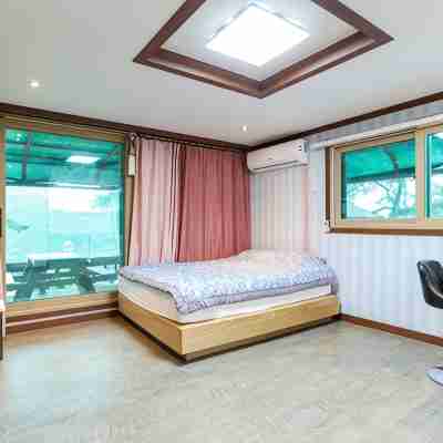 Danyang Namhangangsolbat Pension Rooms