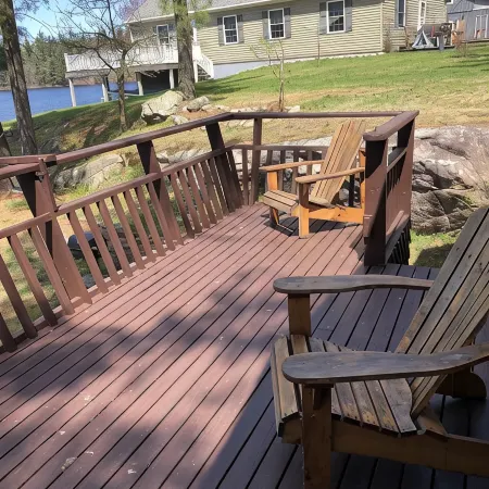 Rustic 2-bedroom cabin on Boyd Pond