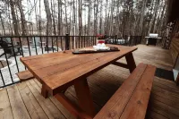 The Cabin At Hurdle Mills - Hot Tub & Fire Pit - Homestays