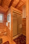 Lodge on Au Train River a few blks from Lk Superior  15 min from Munising - Chalets