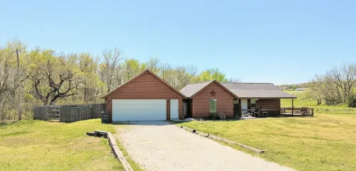 Star Valley cozy log cabin close to the Chickasaw National and Turner Falls Park - Feriehus