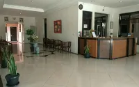 Graha Hotel - Park Yeri