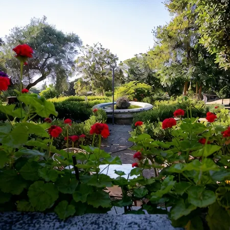 Villa Fontana with Private Pool and Ancient Botanical Park