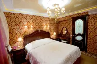 Hotel Tayga - 3 ดาว