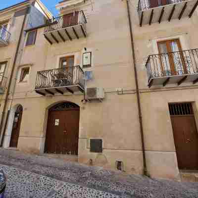 Casa Dei Normanni COSTANZA Hotel Exterior