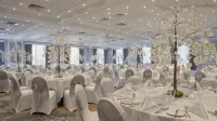 DoubleTree by Hilton Stoke on Trent - Parking