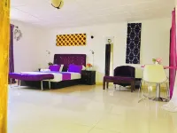 Zunox Guest House - Homestays