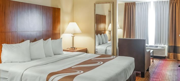 Quality Inn & Suites Albuquerque West Hotels in Bernalillo County