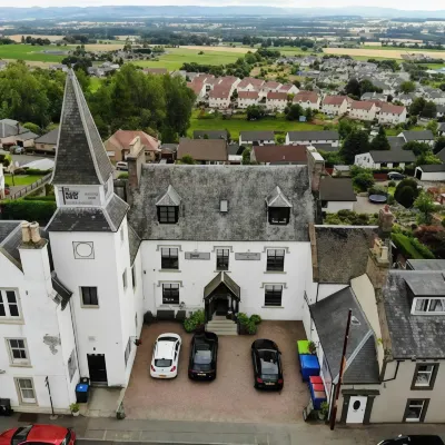 The Tower Gastro Pub & Apartments