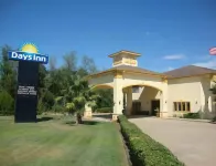 Days Inn by Wyndham Fairfield