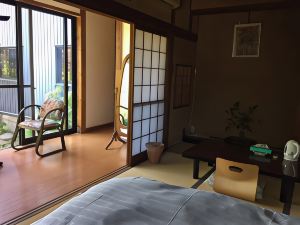 Chitose Ryokan